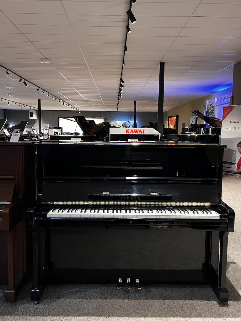 Yamaha U1 piano - Afbeelding 2