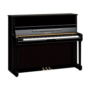 Yamaha SU118C piano